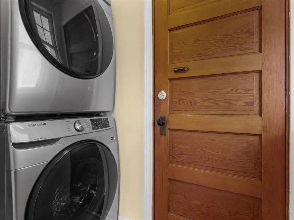 10 Ticknor St, South Boston