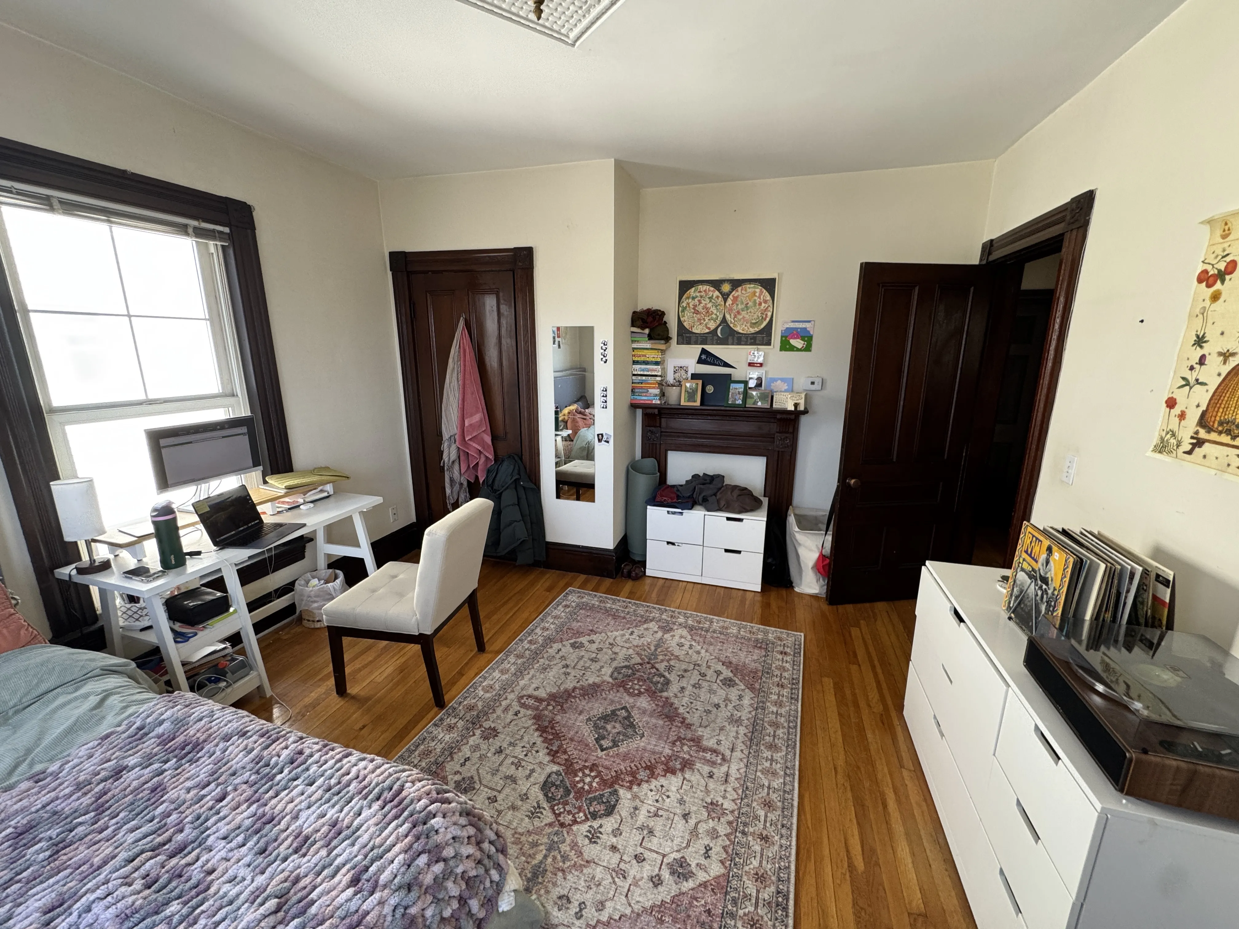 211 Holland St, Teele Square