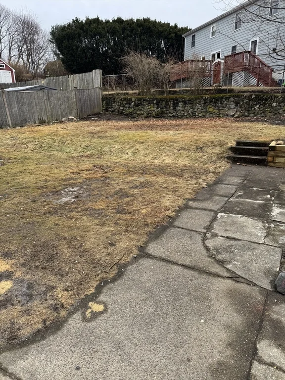 324 Lowell St, Peabody