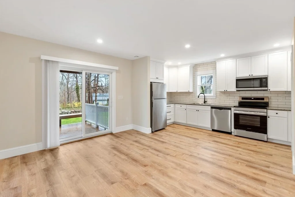 26 Lyndale, West Gloucester