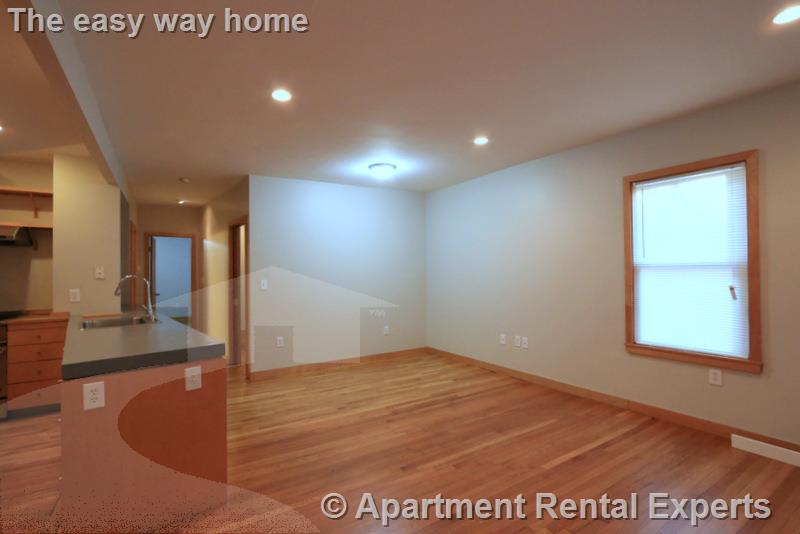 132 Columbia St, Central Square