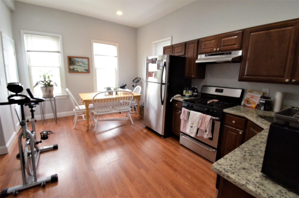 194 Marion St, East Boston