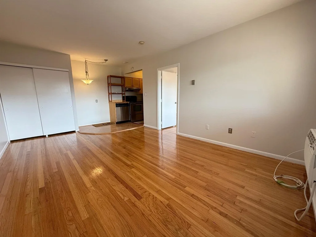5 Arizona Ter, Arlington