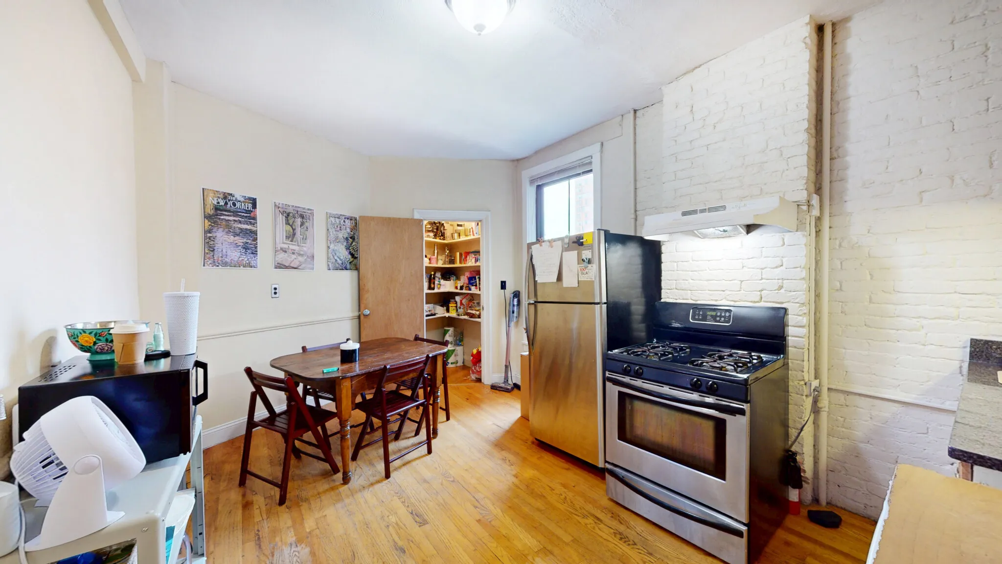 86 Hammond St, Roxbury