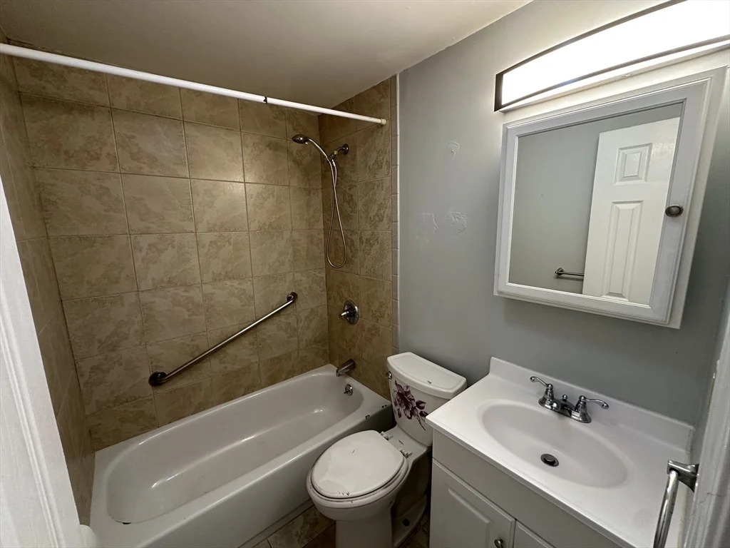 78-80 Park Ave, Revere