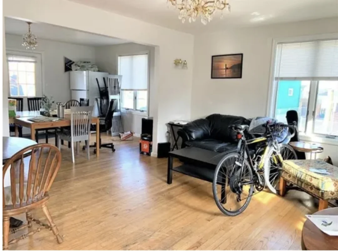 309 Beacon St, Ward Two