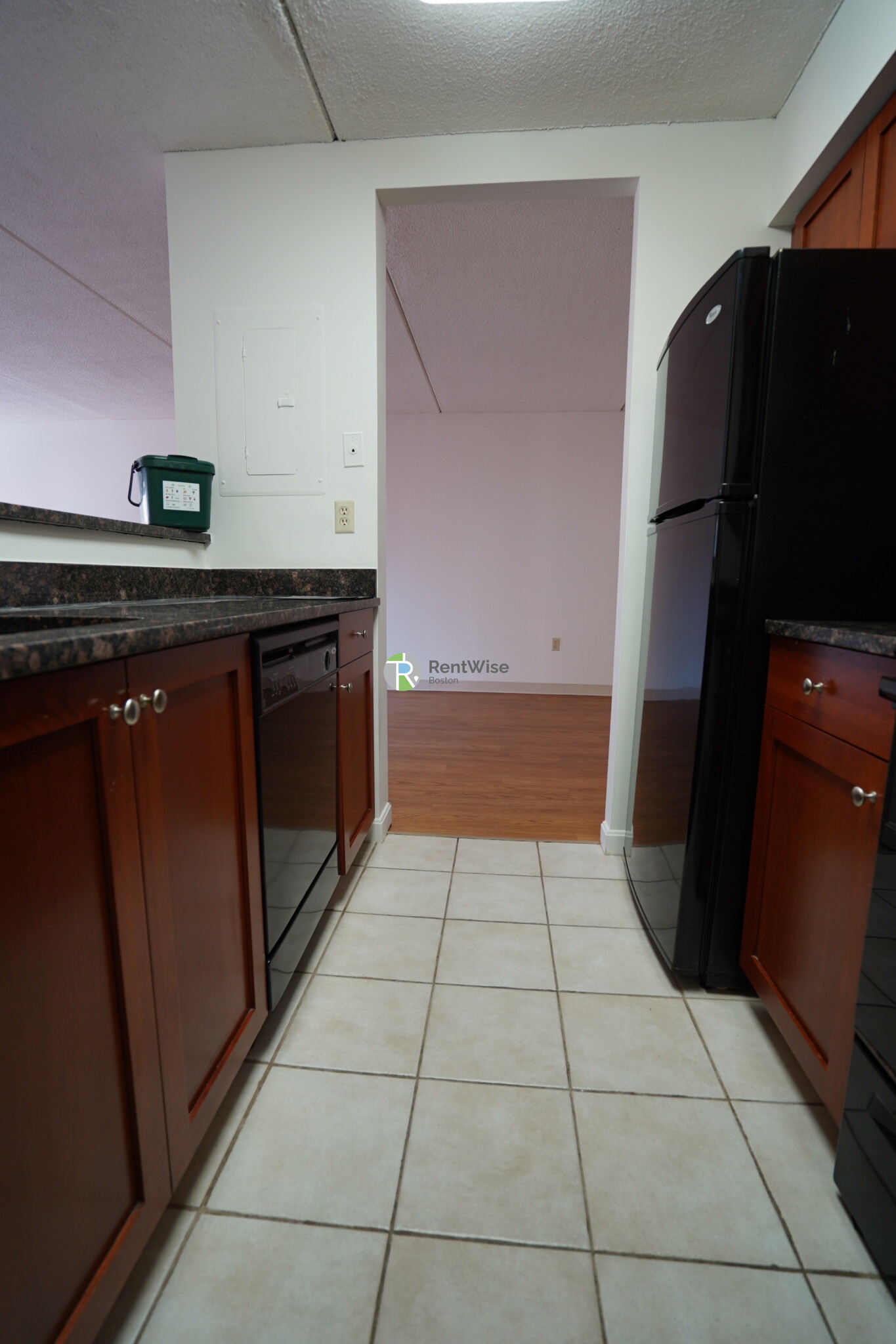 10 Magazine St, Cambridgeport