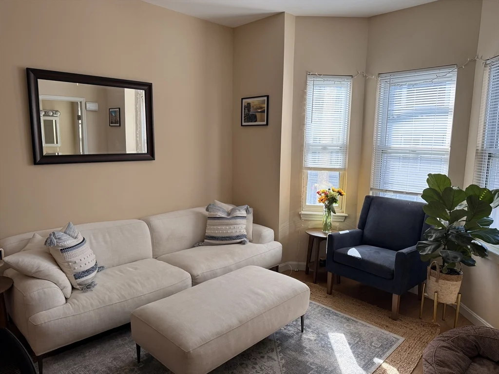 506 E 8th St, South Boston