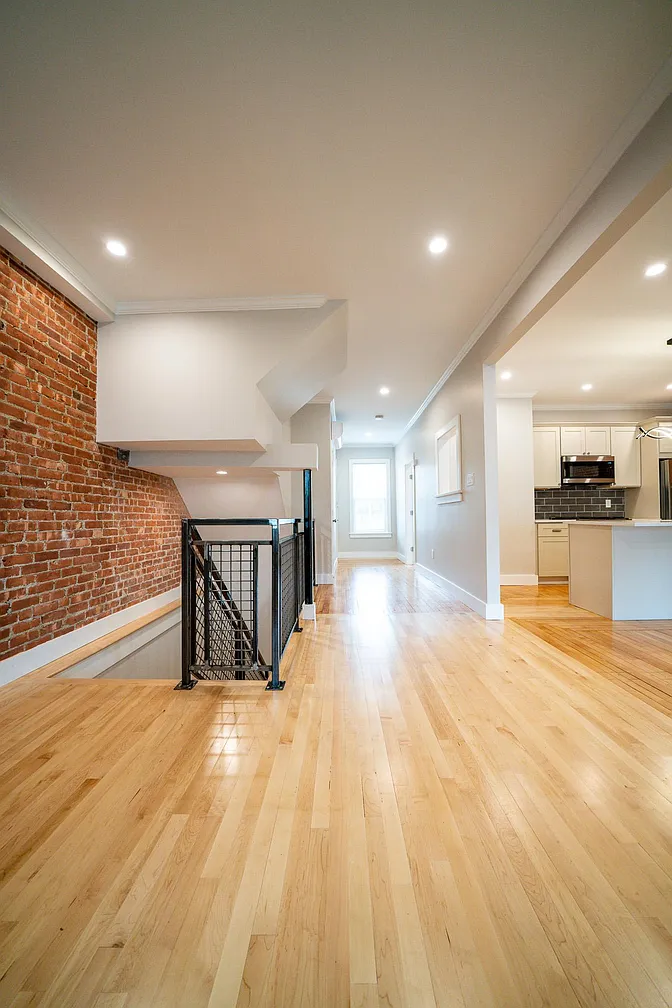 1755 Commonwealth Ave, Brighton