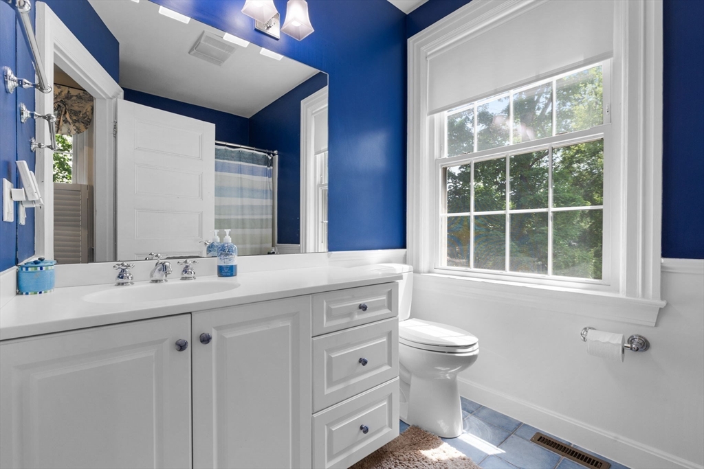 204 Homer St, Newton Center