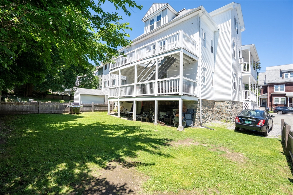 40 Newcastle Rd, Brighton