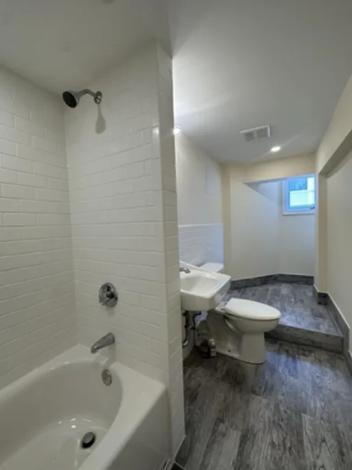 381 Harvard St, Mid-Cambridge