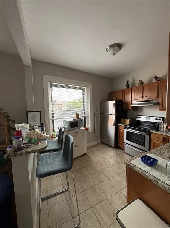 9 Sewall Ave, Coolidge Corner