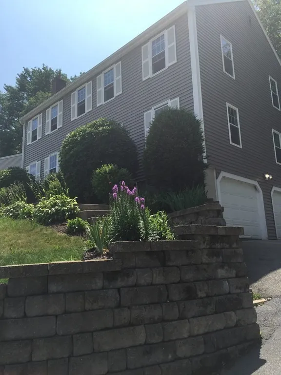 22 Sunrise, Bradford