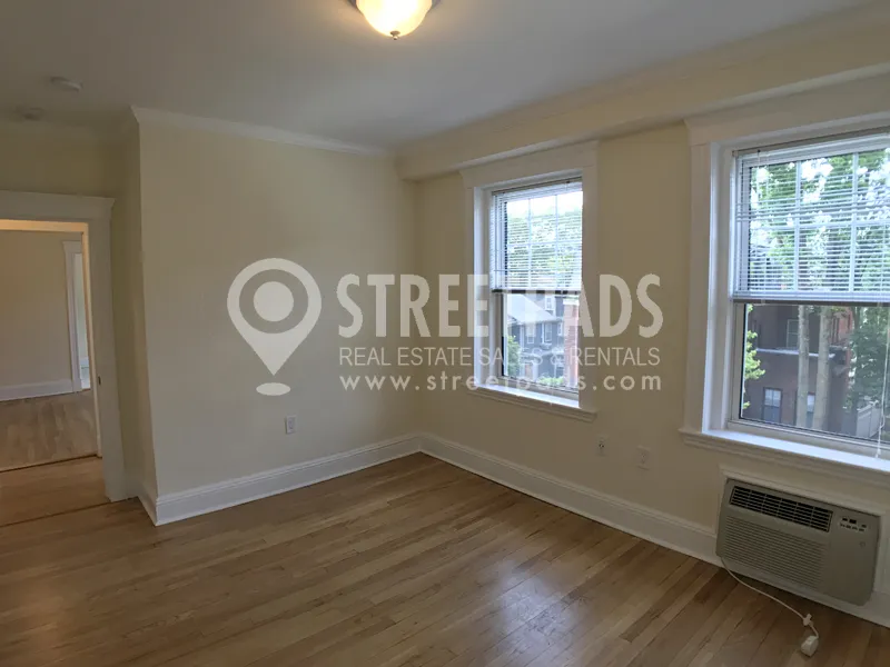 26 Chauncy St, Neighborhood Nine