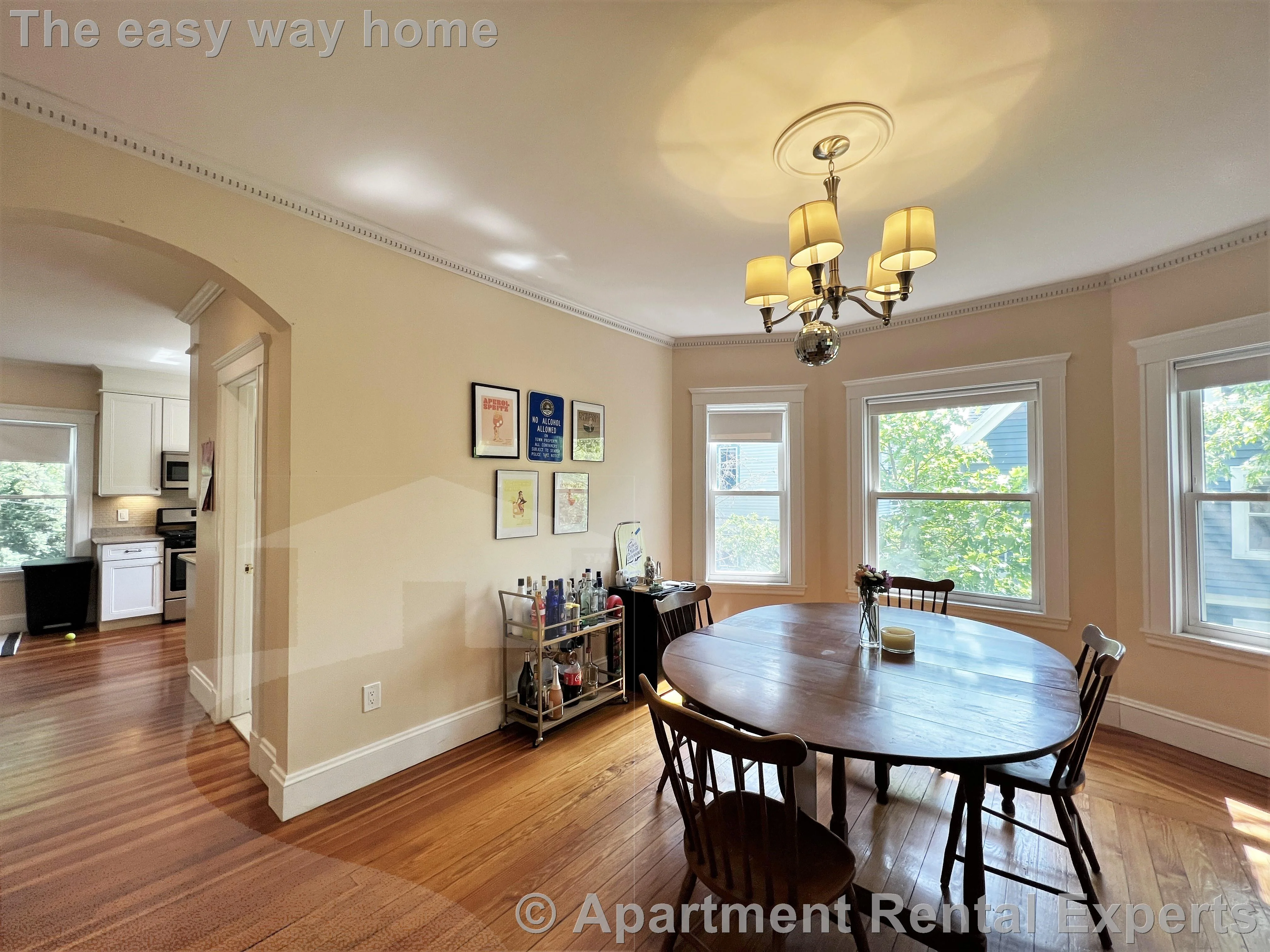 9 Whitfield Rd, Davis Square