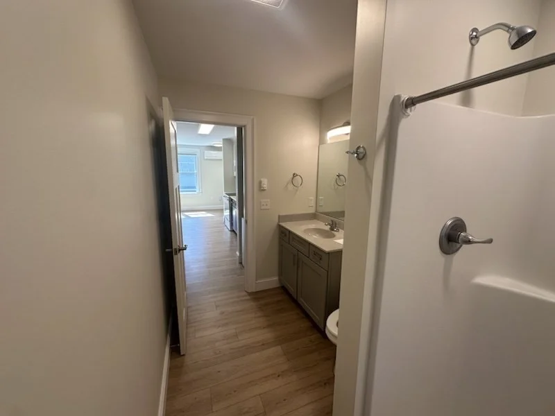 462 Main St, Amherst