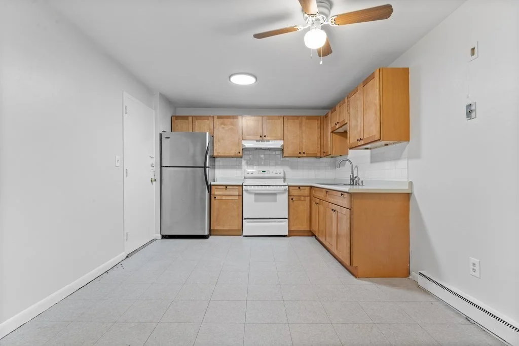 580 Cummins Highway, Mattapan