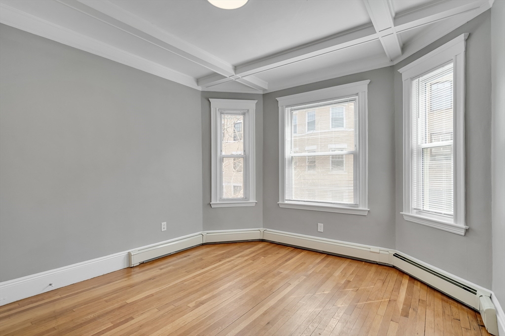 142 Sutherland Rd, Brighton