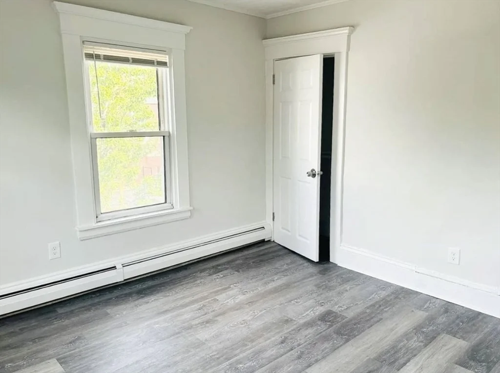 15 Ellsworth St, East Somerville