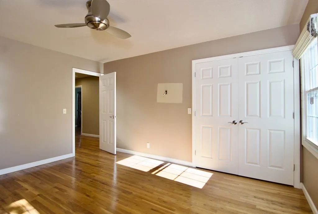 20 Smithfield Ct, Forest Park