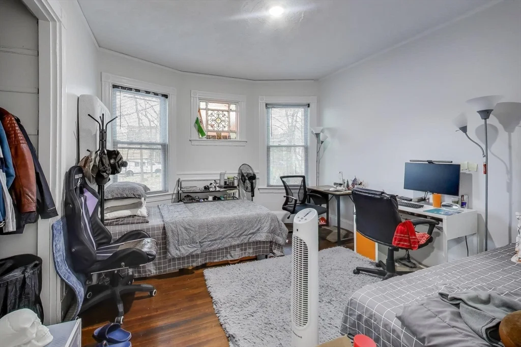 65 Lambert Ave, Roxbury