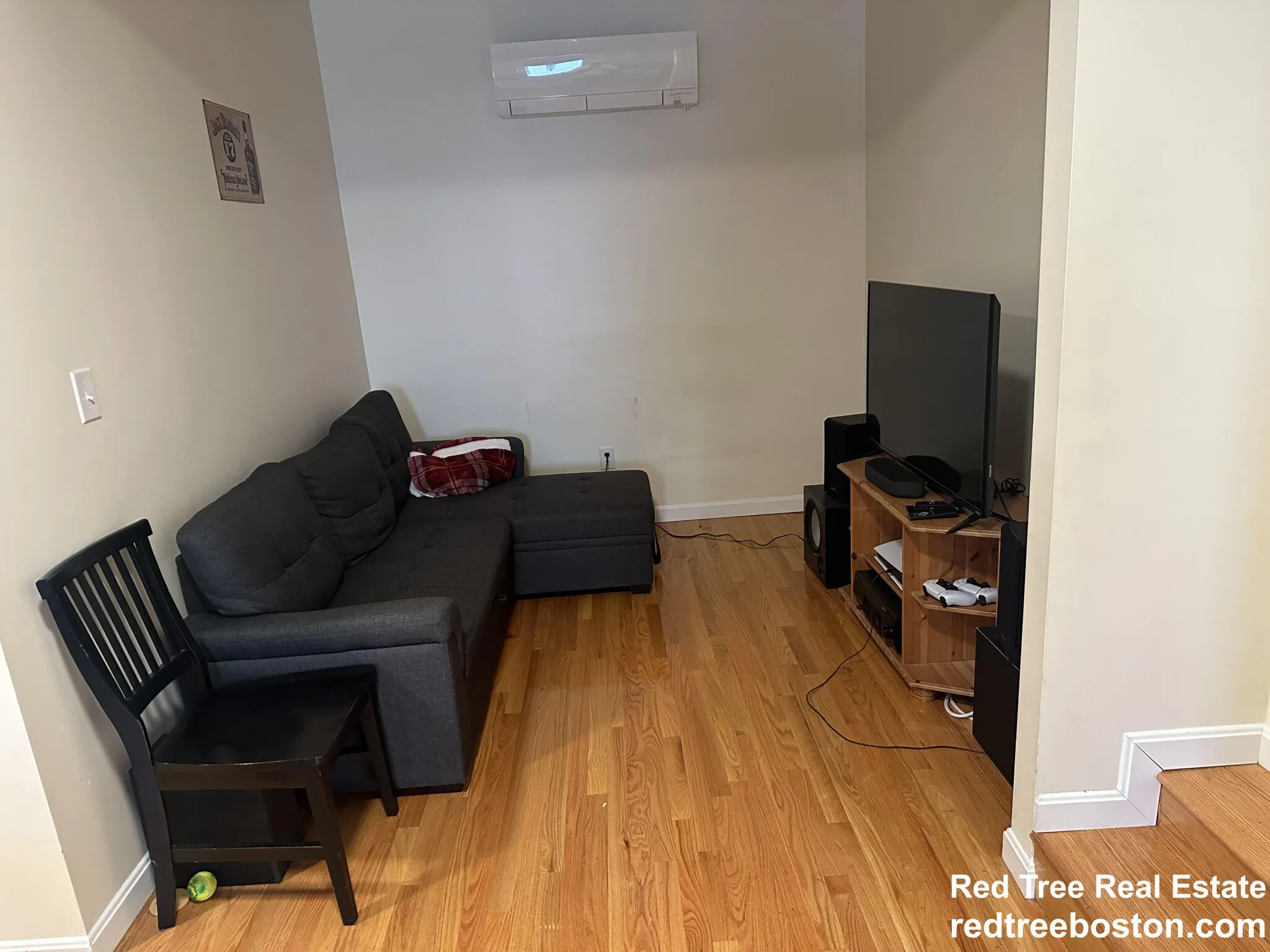 525 West 3rd St, South Boston