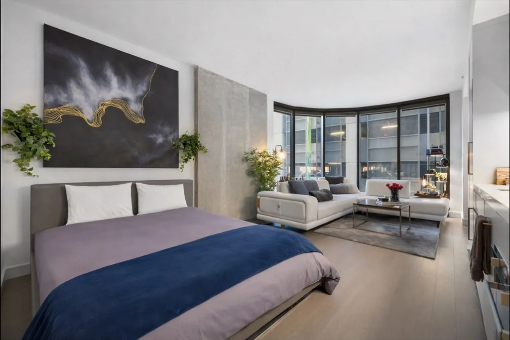 55 Lagrange, Theatre District