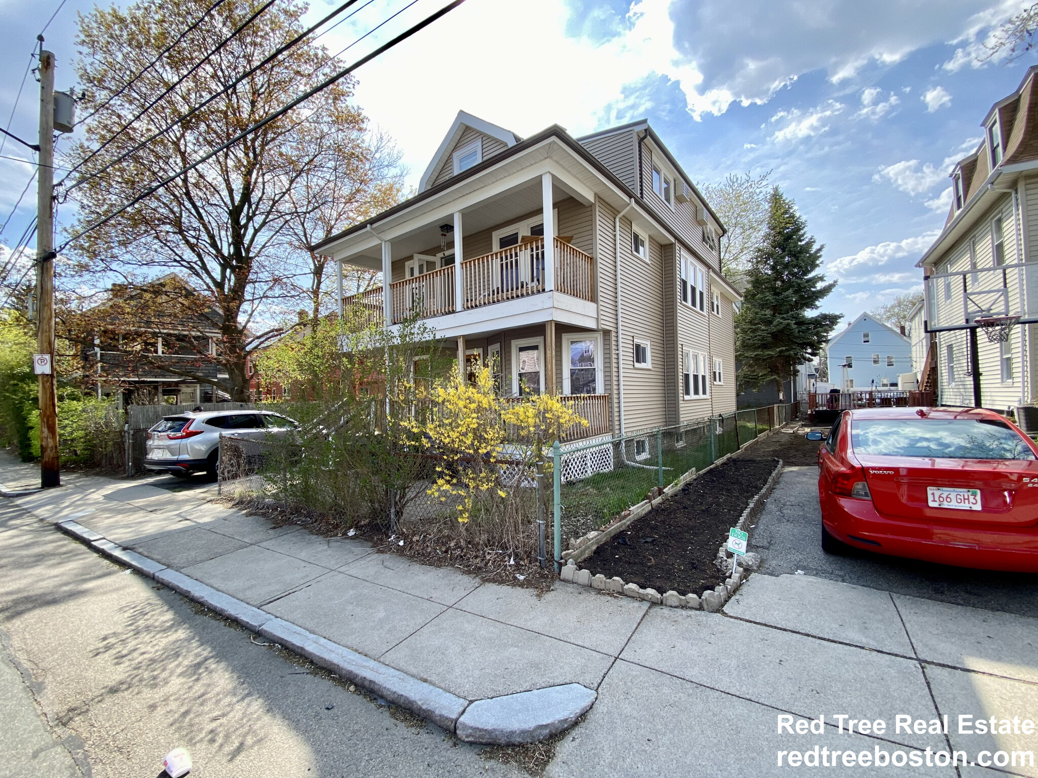 39 Westford St, Allston