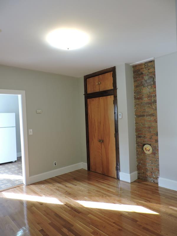 7 Elmer St, Riverside