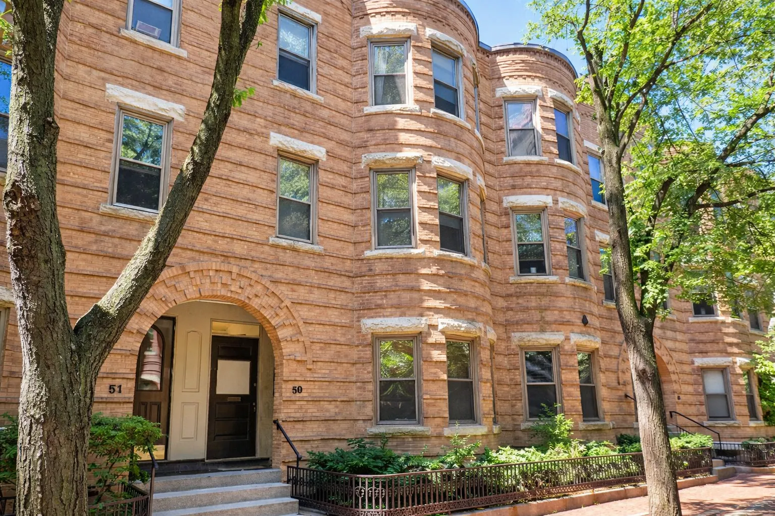 49 Saint Germain St, Back Bay