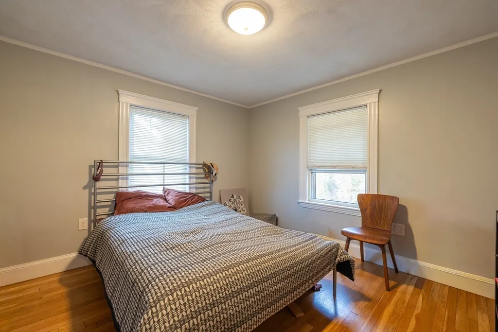 22 Potomac St, West Roxbury