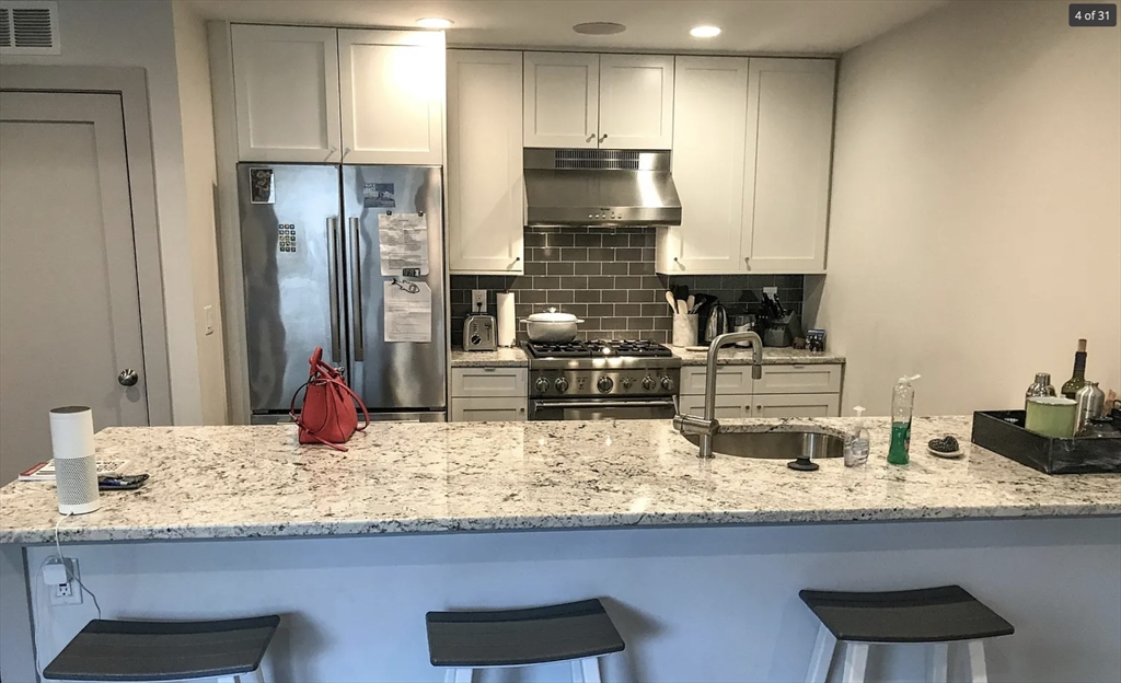 309 E St, South Boston