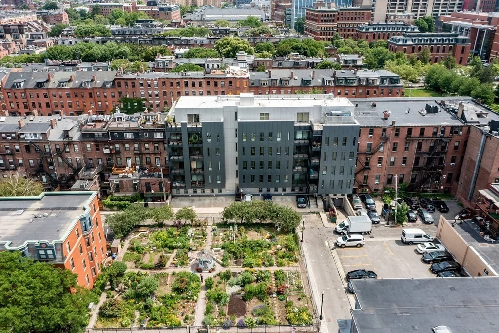 691 Massachusetts Ave, Roxbury