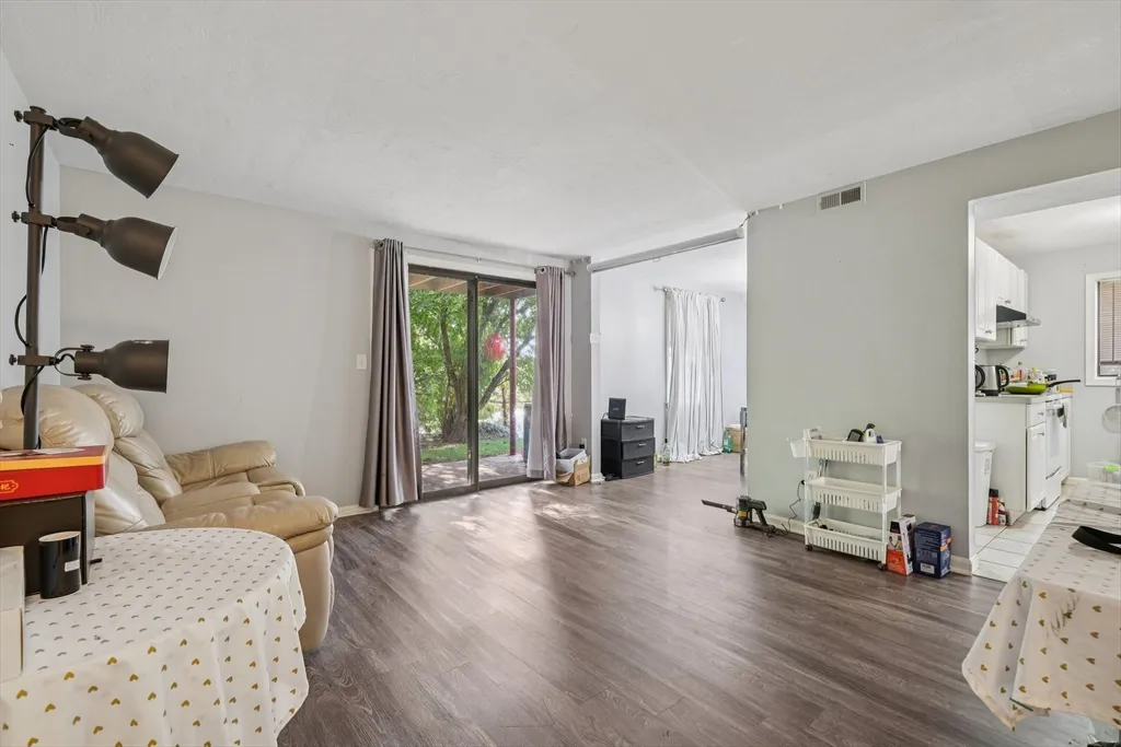 25 Rockland St, West Roxbury