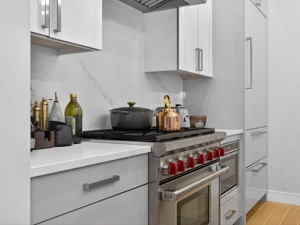 355 Congress St, South Boston