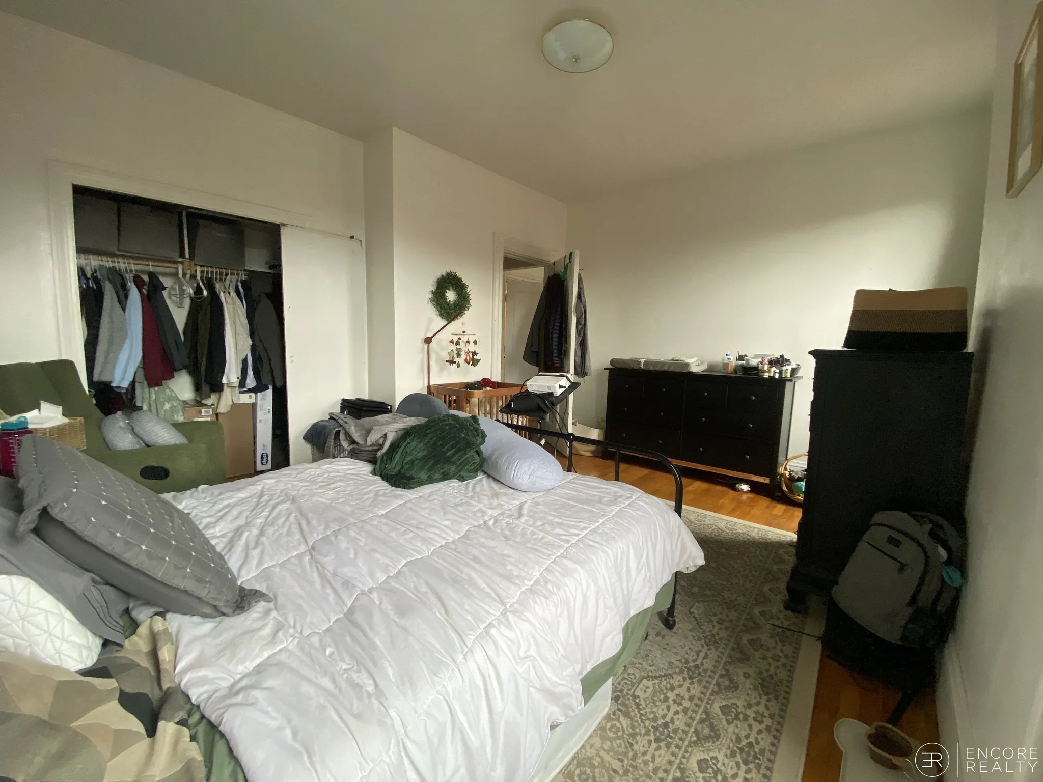 16 Davis Ave, Emerson Gardens