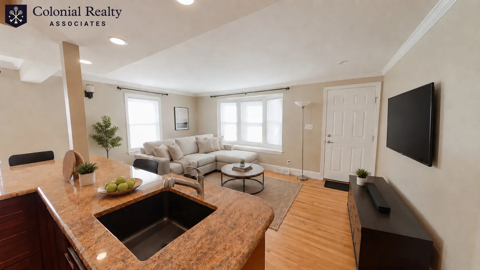 40 Glenellen Rd, West Roxbury