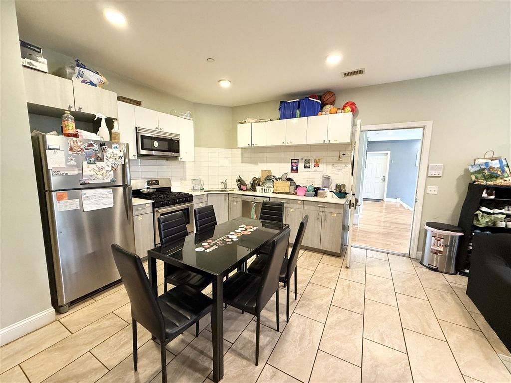 299 Dudley St, Roxbury