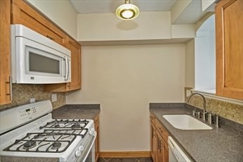 22 A Bellvista Rd, Brighton