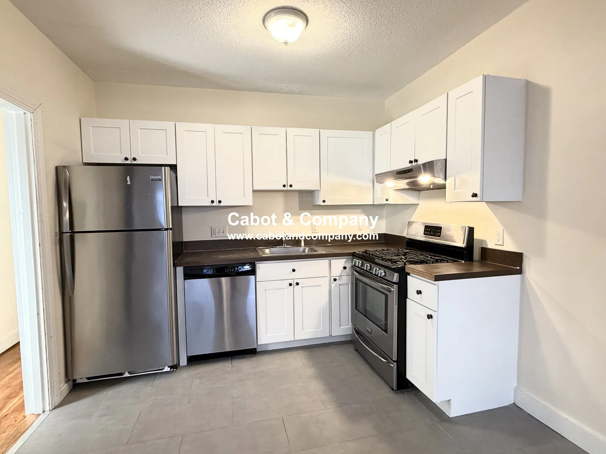 18 Roberts St, Brookline