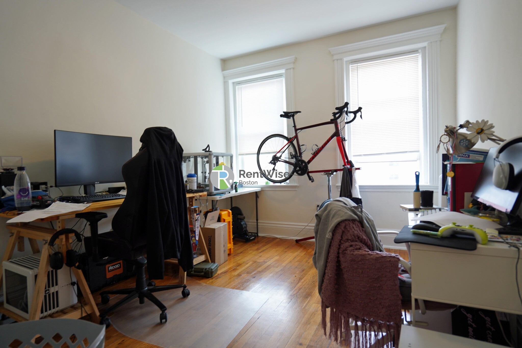 1298 Commonwealth Ave, Allston