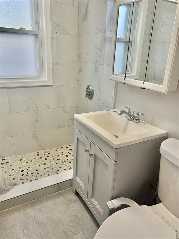 174 Bellingham Ave, Revere