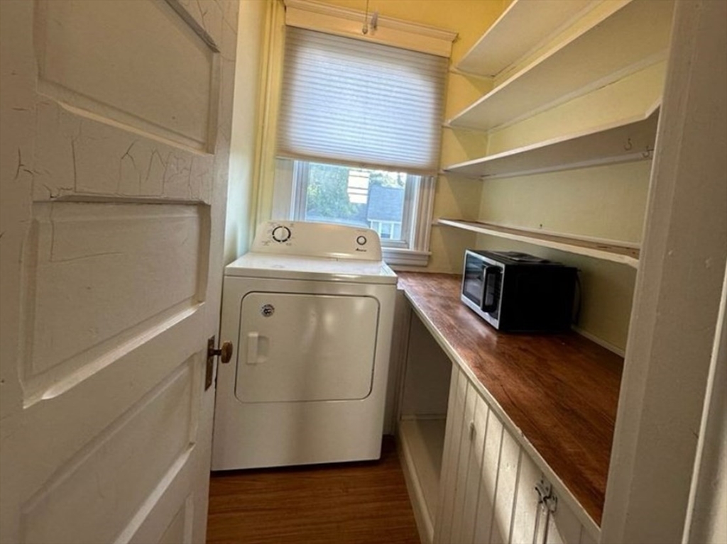 95 May St, West Side