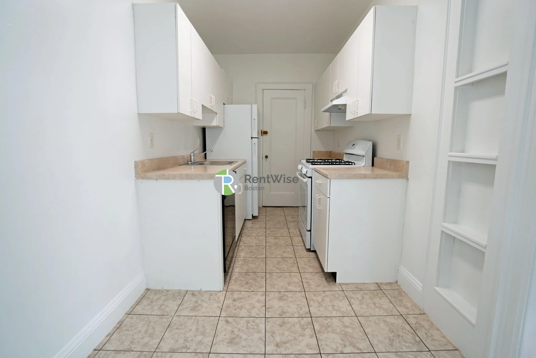 100 Kilsyth Rd, Brighton