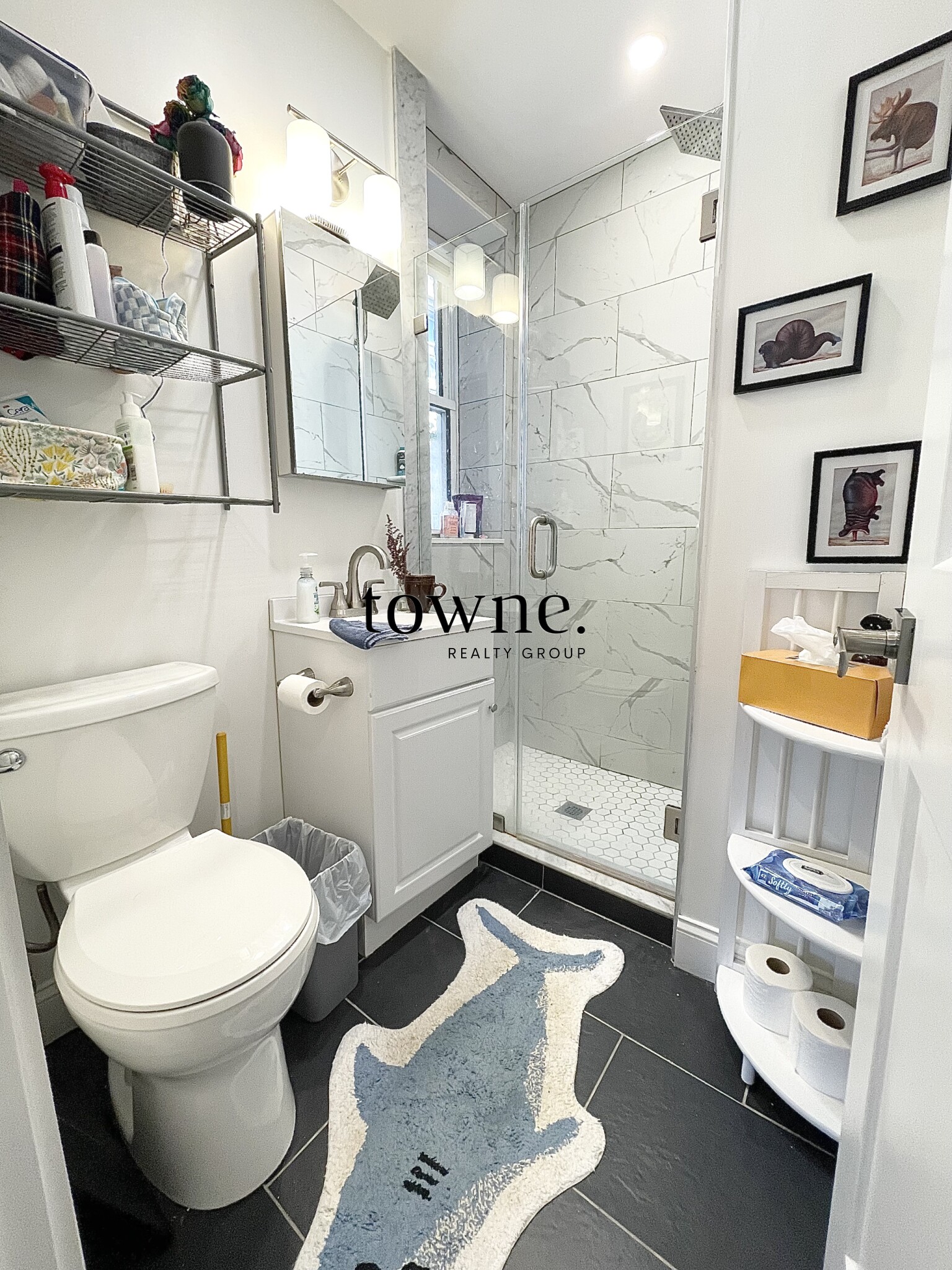 102 Queensberry St, Fenway