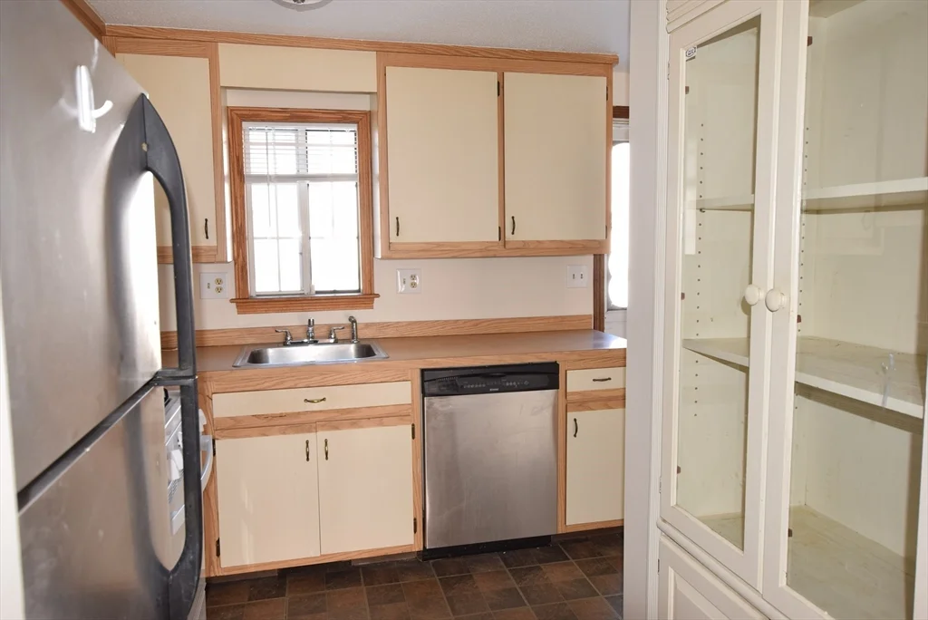 1245 Pawtucket Blvd, Lowell