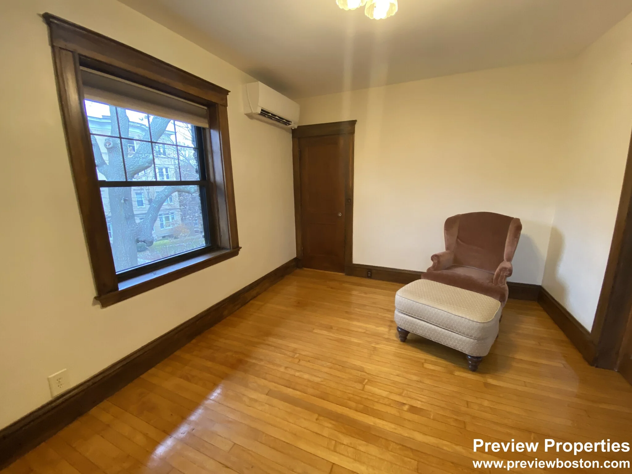 57 Cummings Rd, Brighton