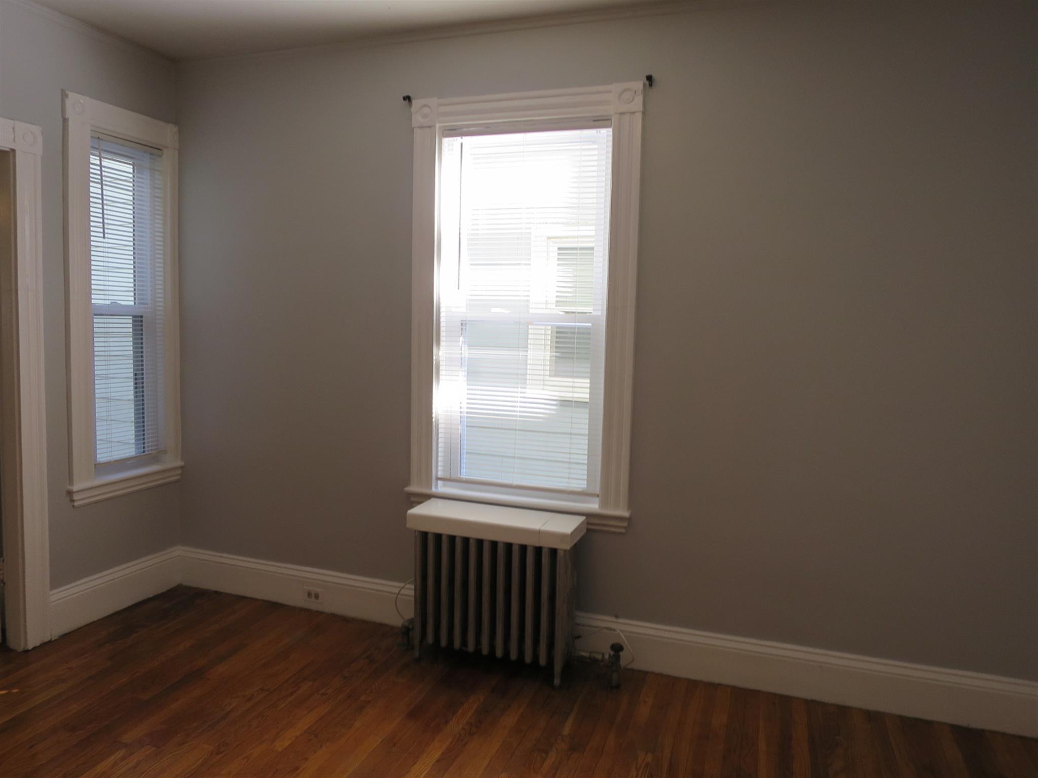 42 Glenwood Rd, Somerville