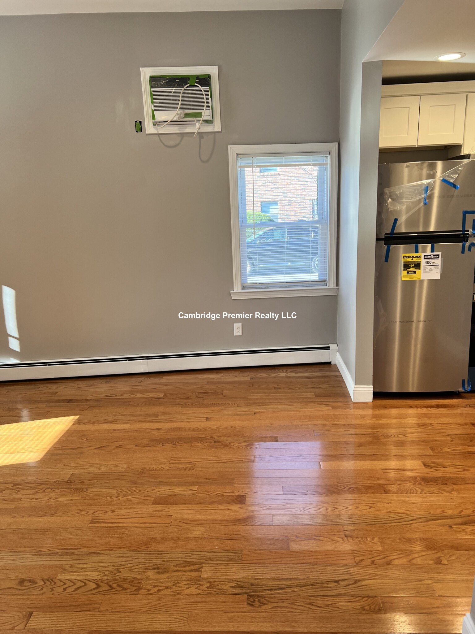 126 Washington St, Medford